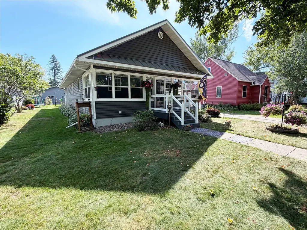 27 Hatten Avenue, Rice Lake