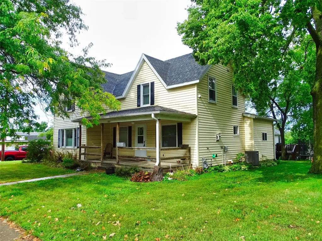 402 E Prospect Street, Durand