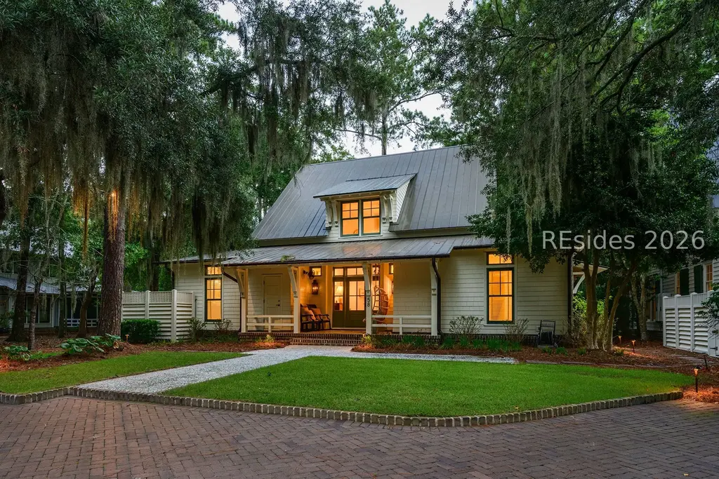 58 Blue Willow Street, Bluffton