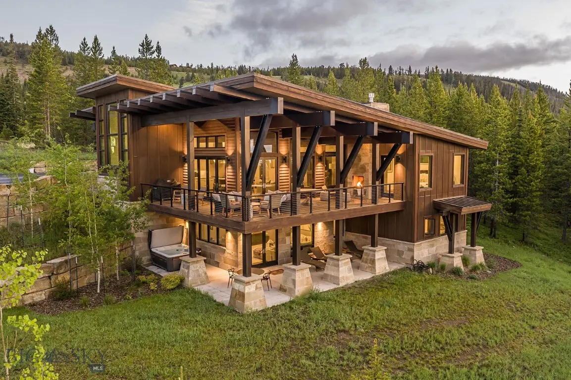 7 Yeti Ridge, Big Sky