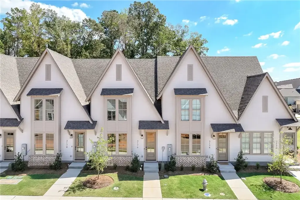 3176 Bottle Way, Auburn