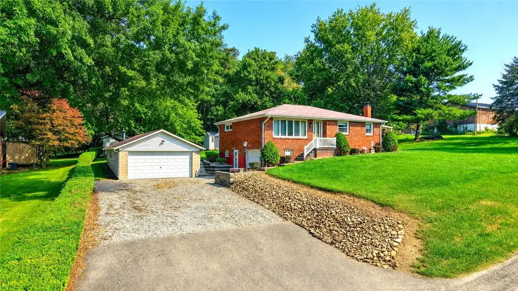151 Huntingdon Road , South Huntingdon