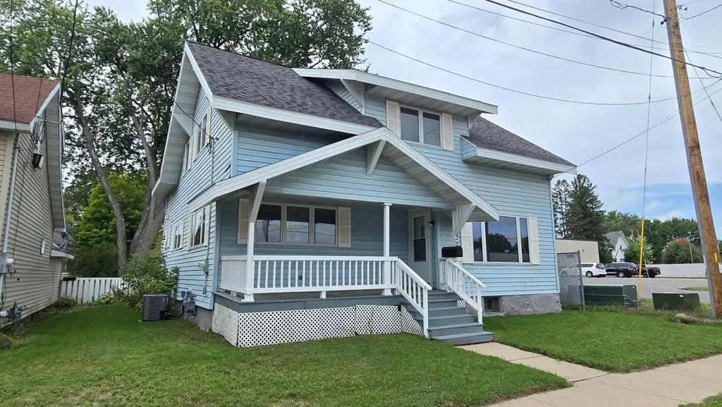 320 Superior St, Antigo
