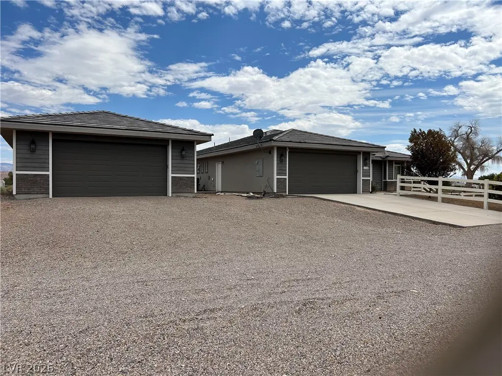 Photo of Listing #2813114