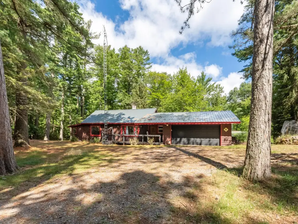 3160 Nine Mile Rd, Eagle River