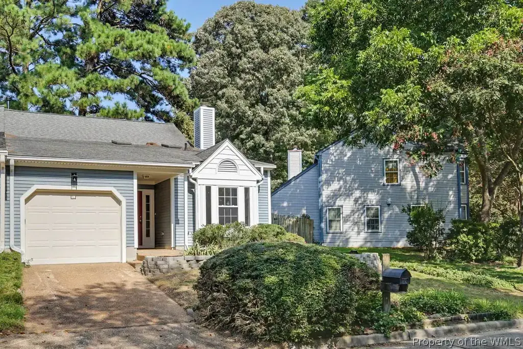 162 Hidden Lake Place, Newport News