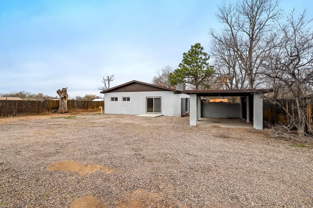 1008 Paz Del Valle Court Nw, Albuquerque