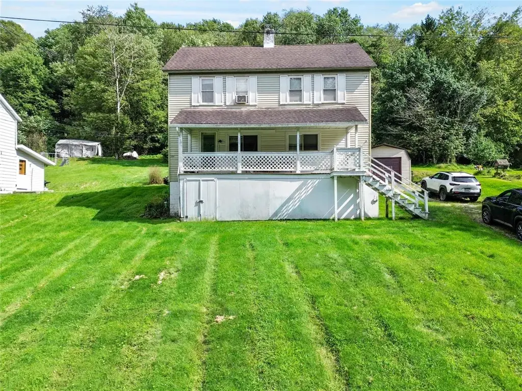 319 Gemmell Road, Conemaugh/Young Twps - IND