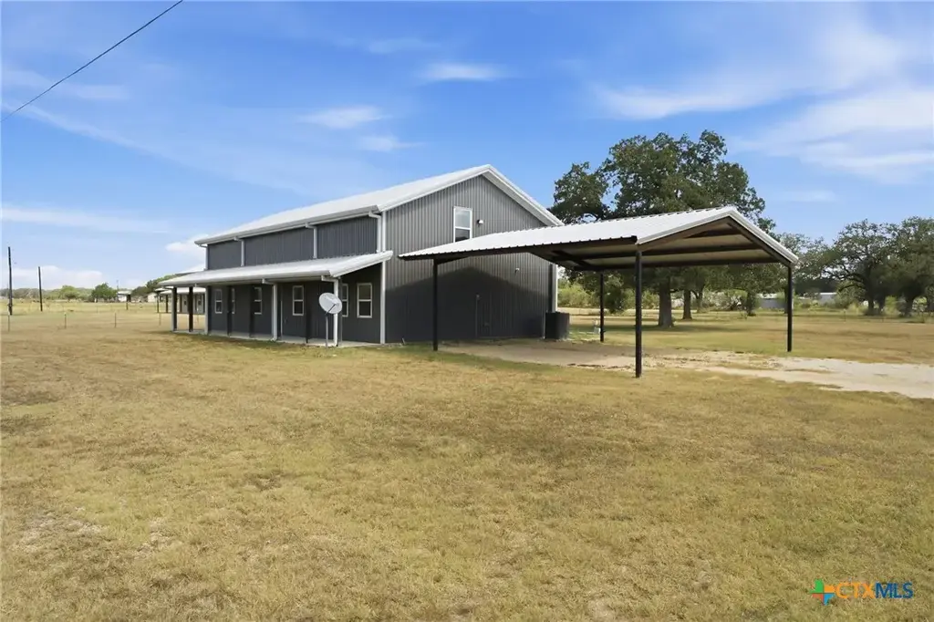 475 Cross Road, Kingsbury