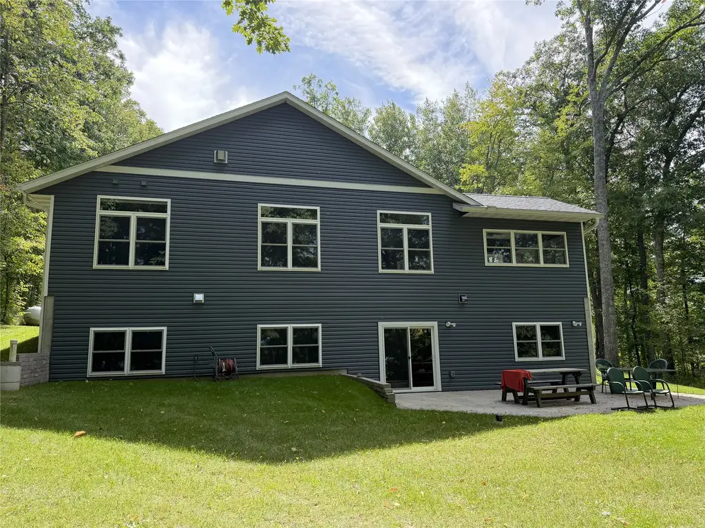 11758 298th Avenue, New Auburn