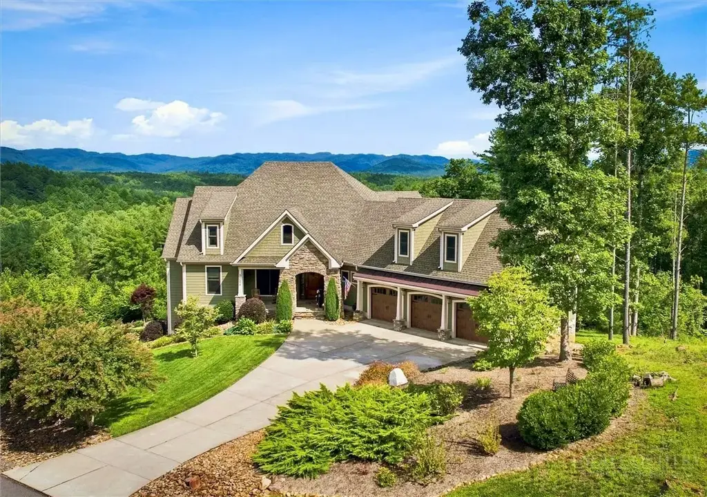 5504 Cedar Cove Way, Lenoir