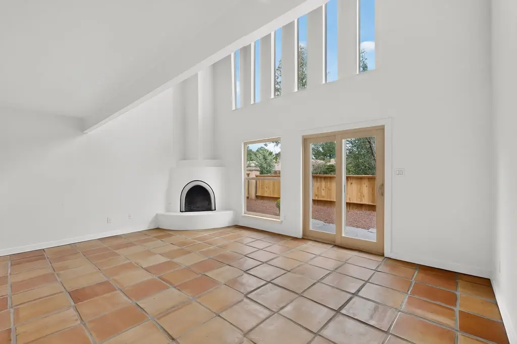 3079 Plaza Blanca, Santa Fe