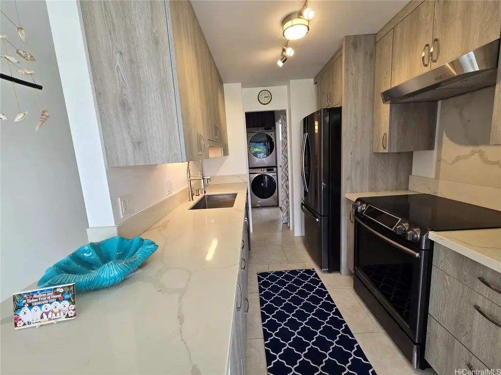 2233 Ala Wai Boulevard # 12c, Honolulu