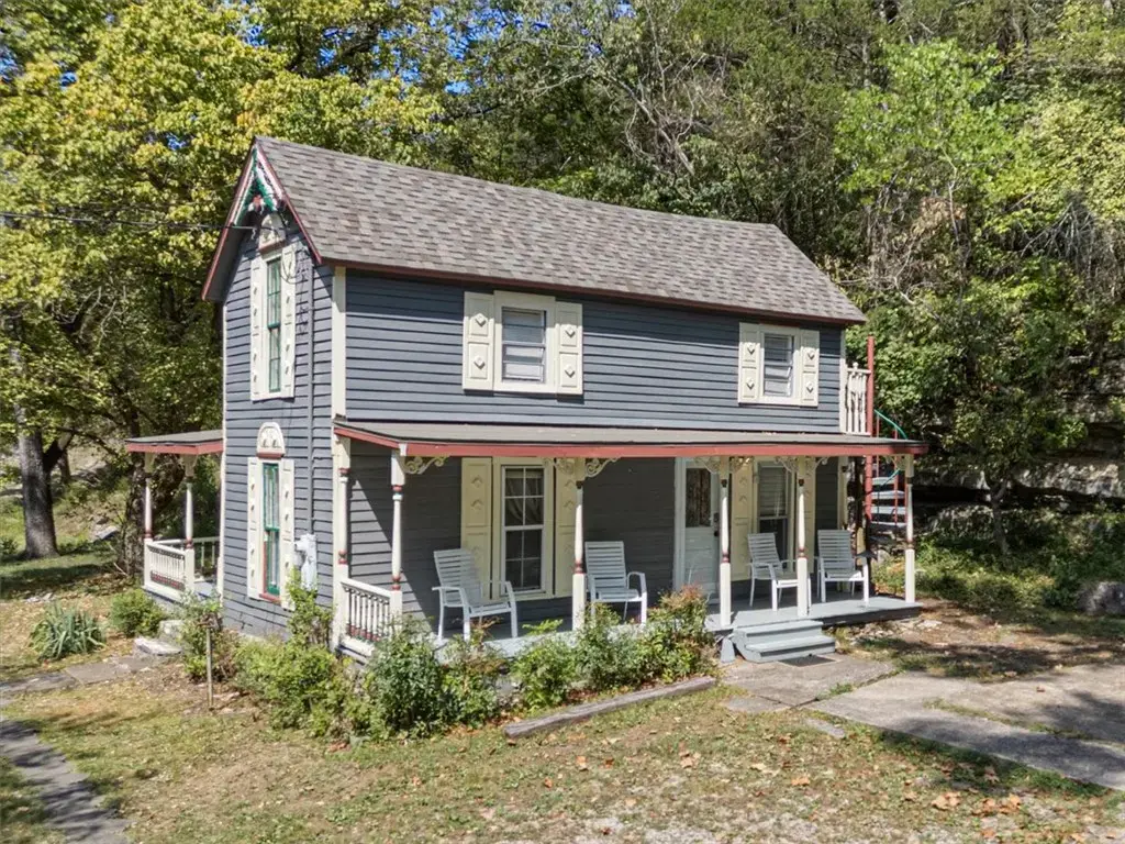 247 N Main Street, Eureka Springs