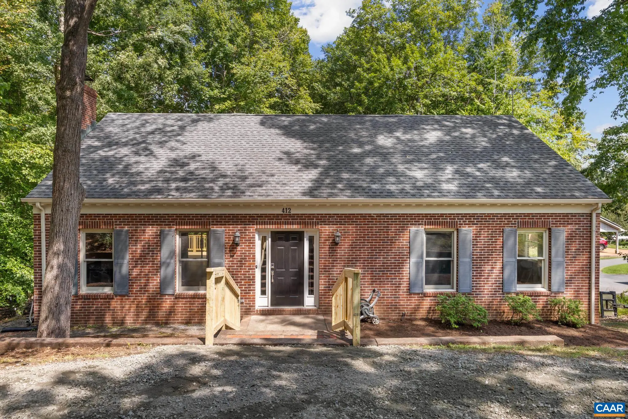 412 Berwick Ct, Charlottesville