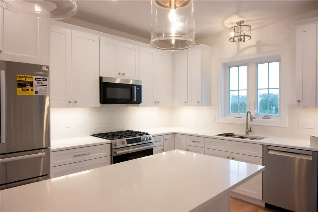 40 Bunker Hill Crossing, Portsmouth