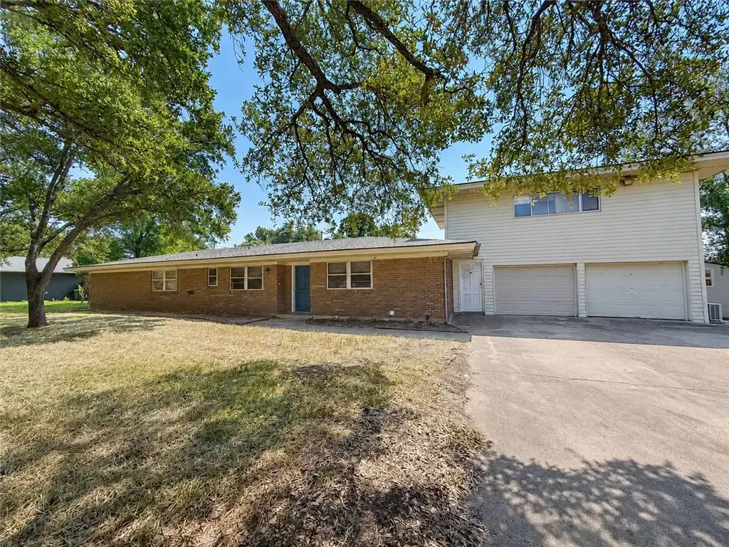 2306 Kent Street, Bryan