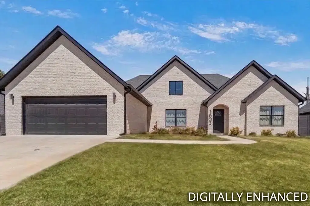 1803 Lazy L Street, Rogers