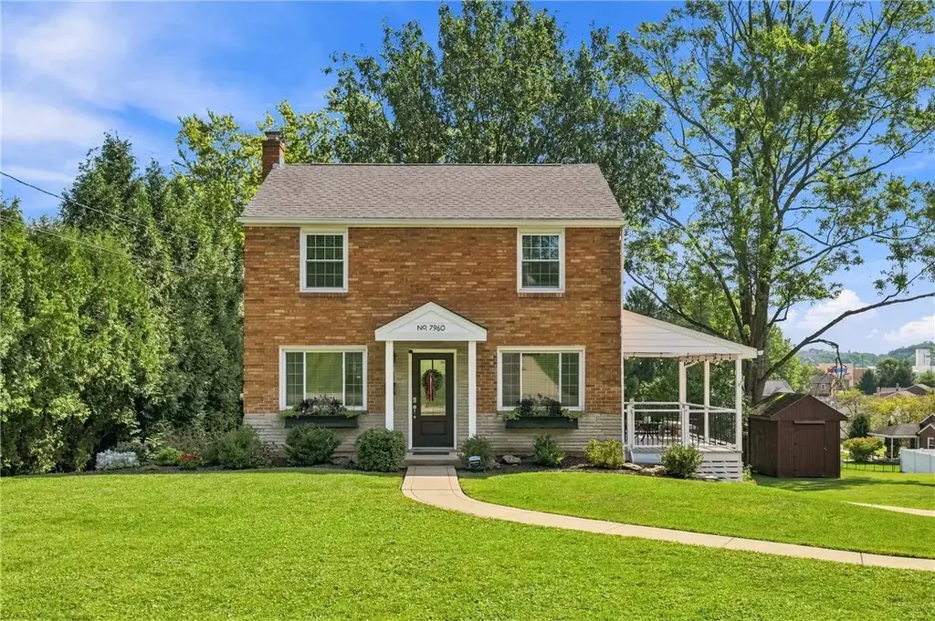 7960 Marmion Drive , Ross