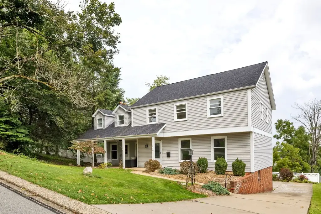 246 Picture Drive, Pleasant Hills