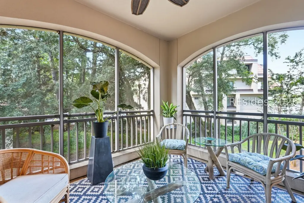9 Shelter Cove Lane 112, Hilton Head Island