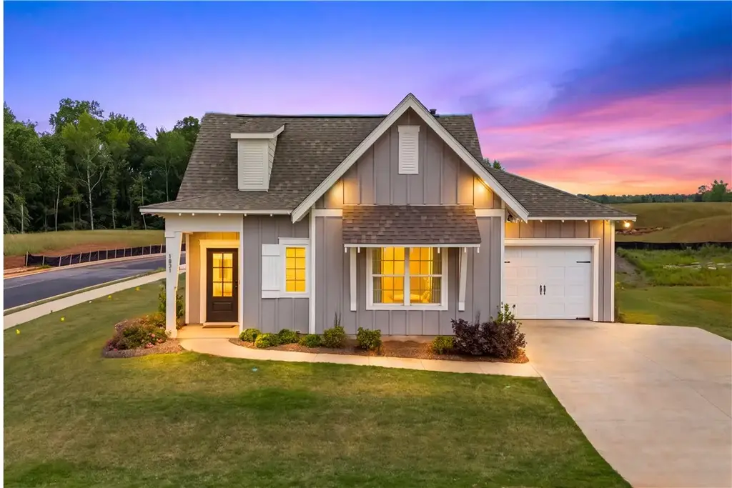 1831 Woodward Oaks Trl, Auburn