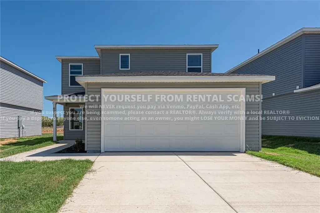 605 Marsol Street, Lowell