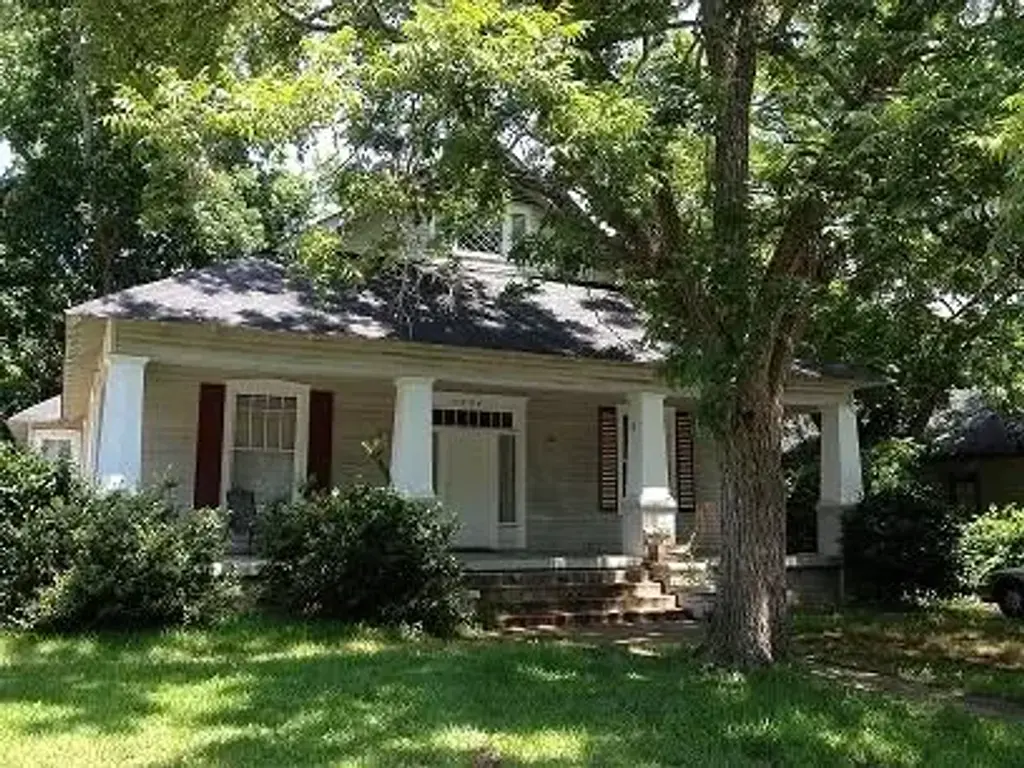 2004 9th Avenue B, Phenix City