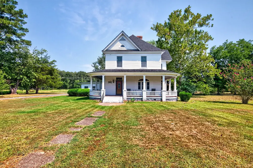 15235 Whitehead Road, Branchville