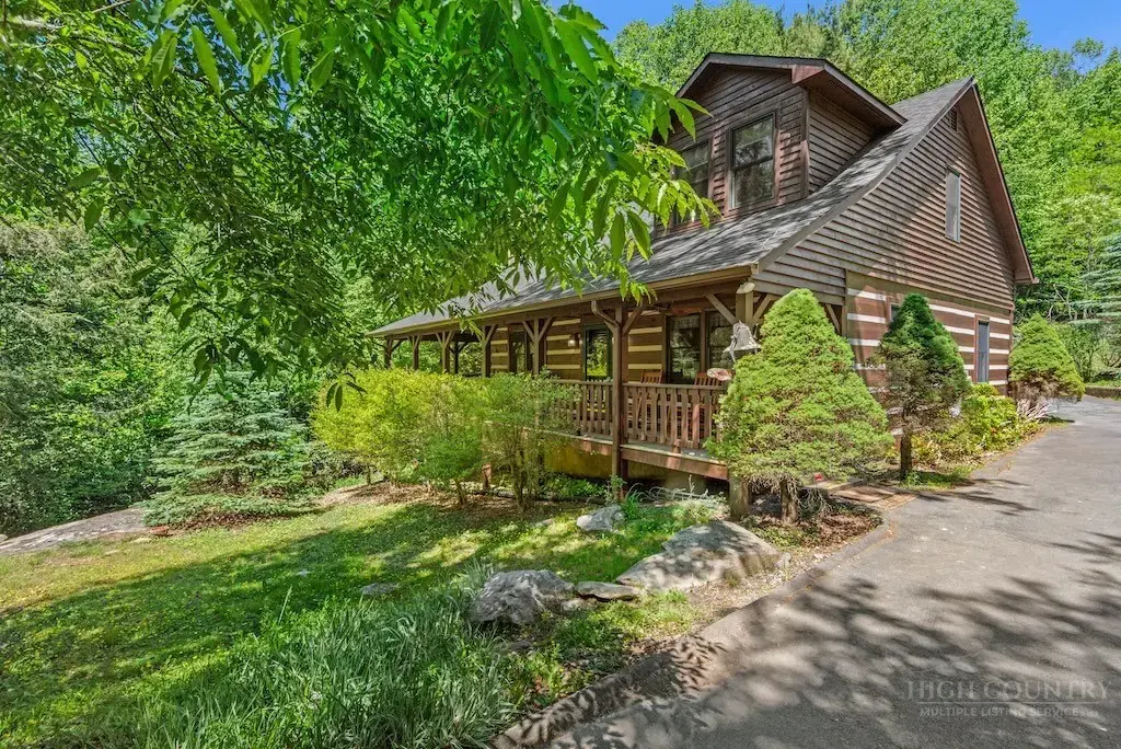 339 Welcome Way, Boone