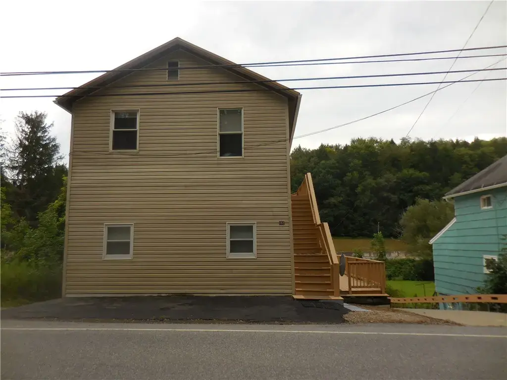 192 Main Street , Punxsutawney Area School District
