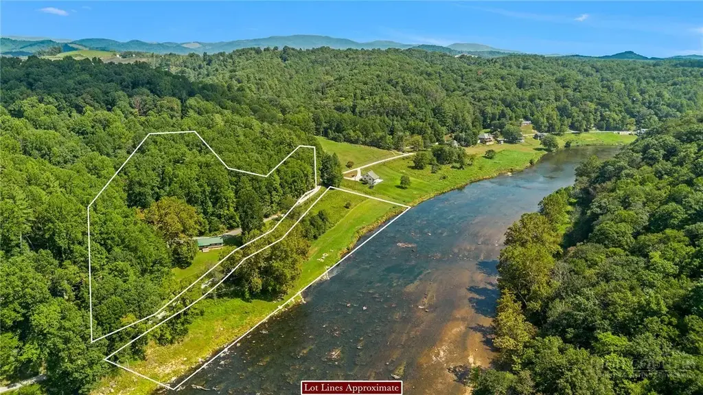 1446 Deacon Road, Grassy Creek