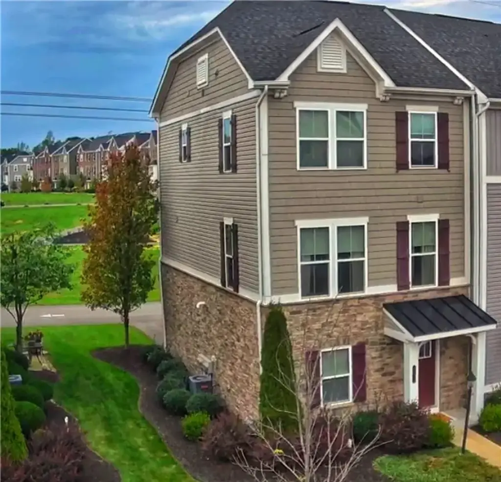 157 Bucktail Drive , Cranberry