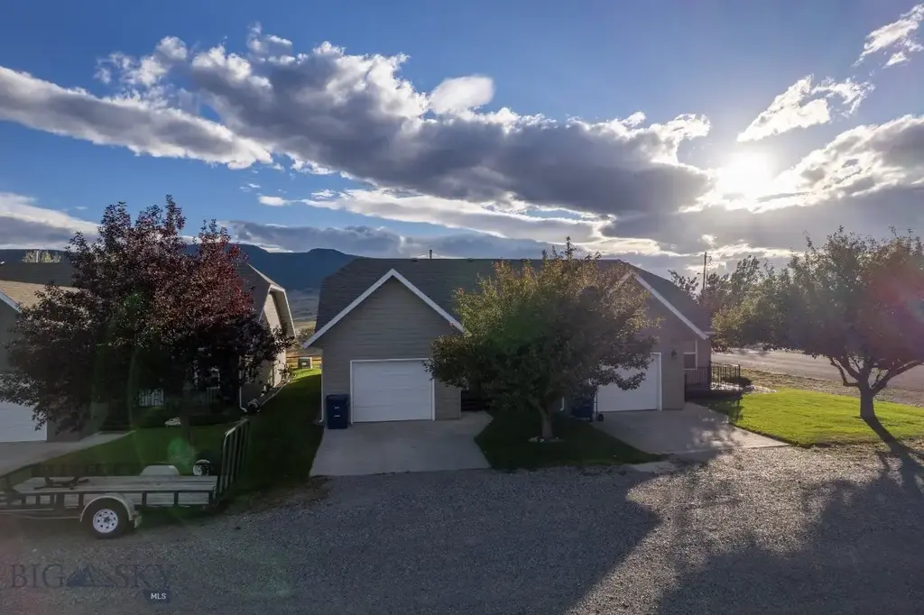 529 N 14th Street B, Livingston