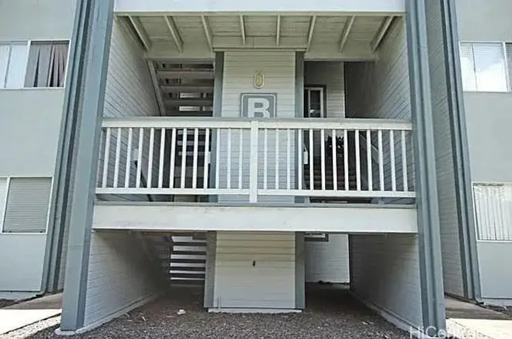 95-797 Wikao Street # B303, Mililani