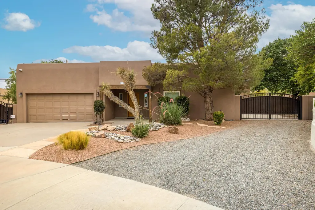 10513 Olympic Place Nw, Albuquerque