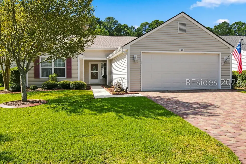 23 Coburn Drive E, Bluffton