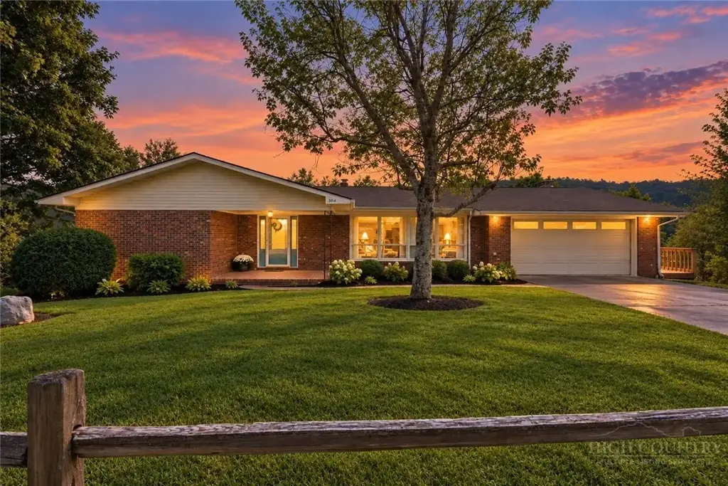 304 Evergreen. Lane, Boone
