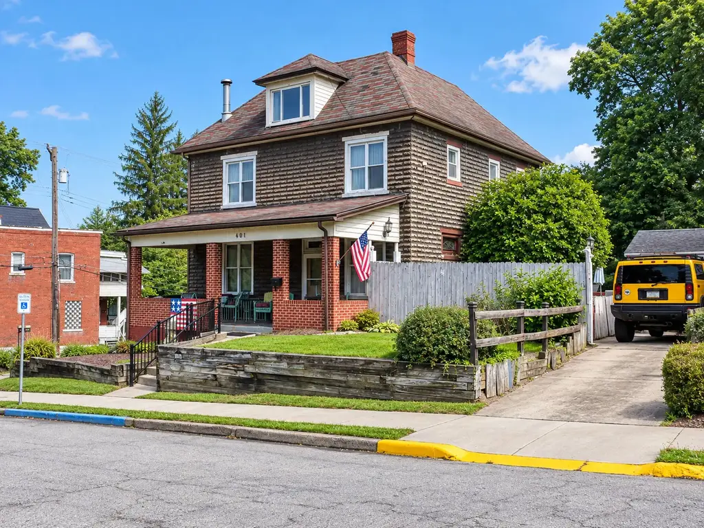 601 6th Street, Trafford