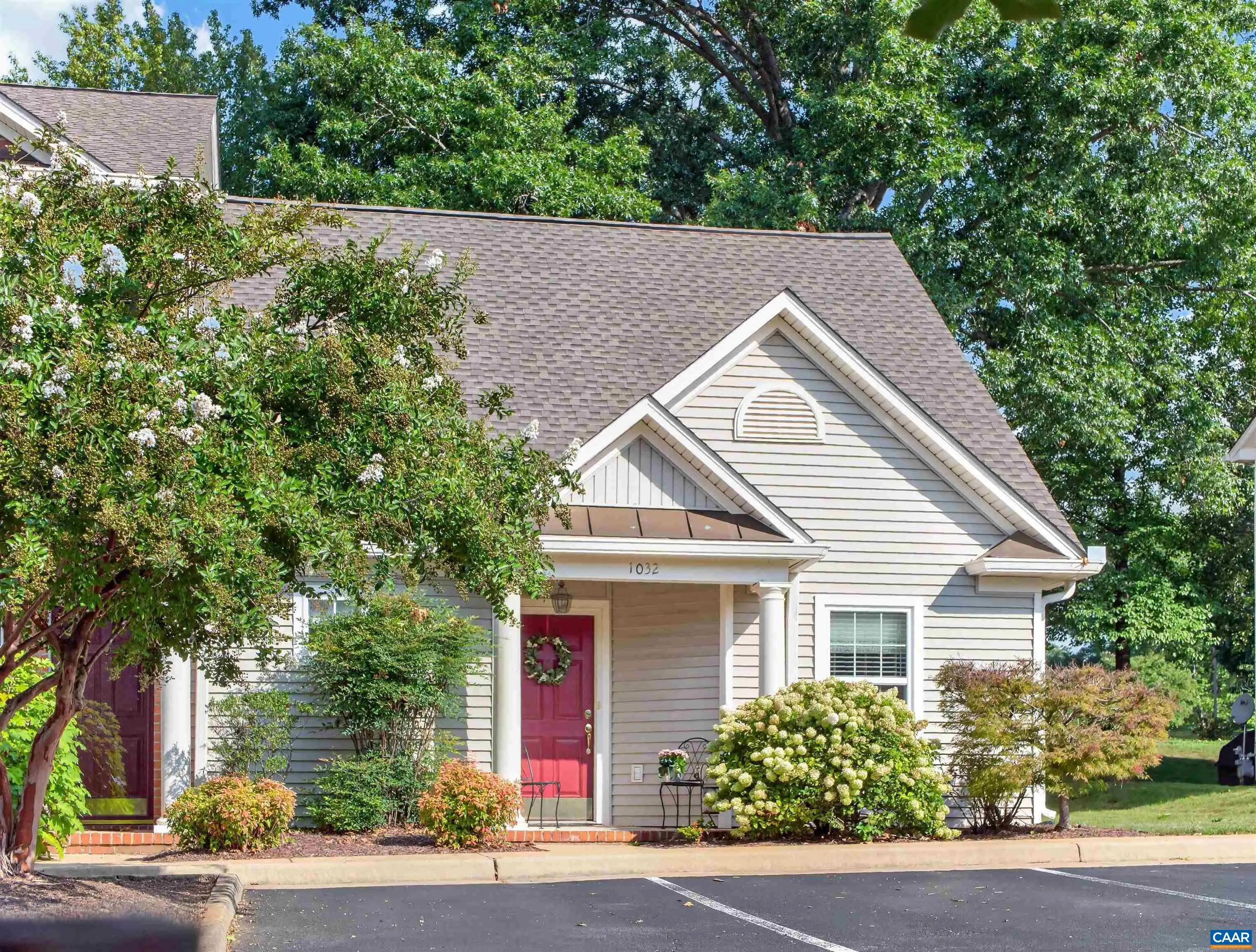 1032 Somer Chase Ct, Charlottesville