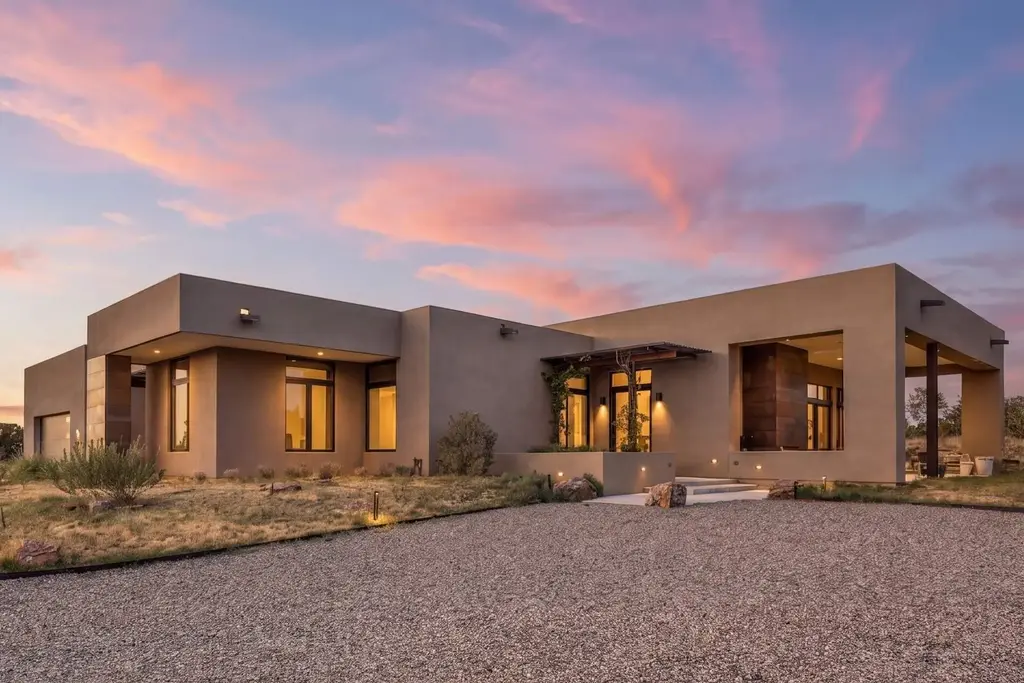 9 Black Mesa, Santa Fe
