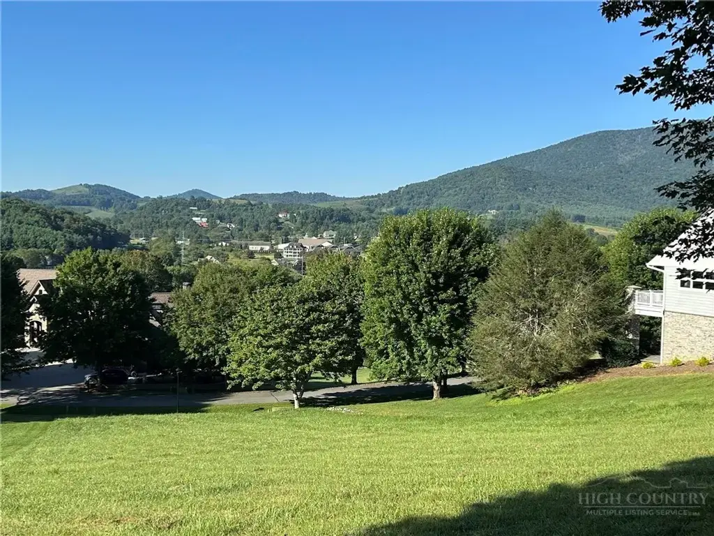 Tbd N Landing Drive, Jefferson
