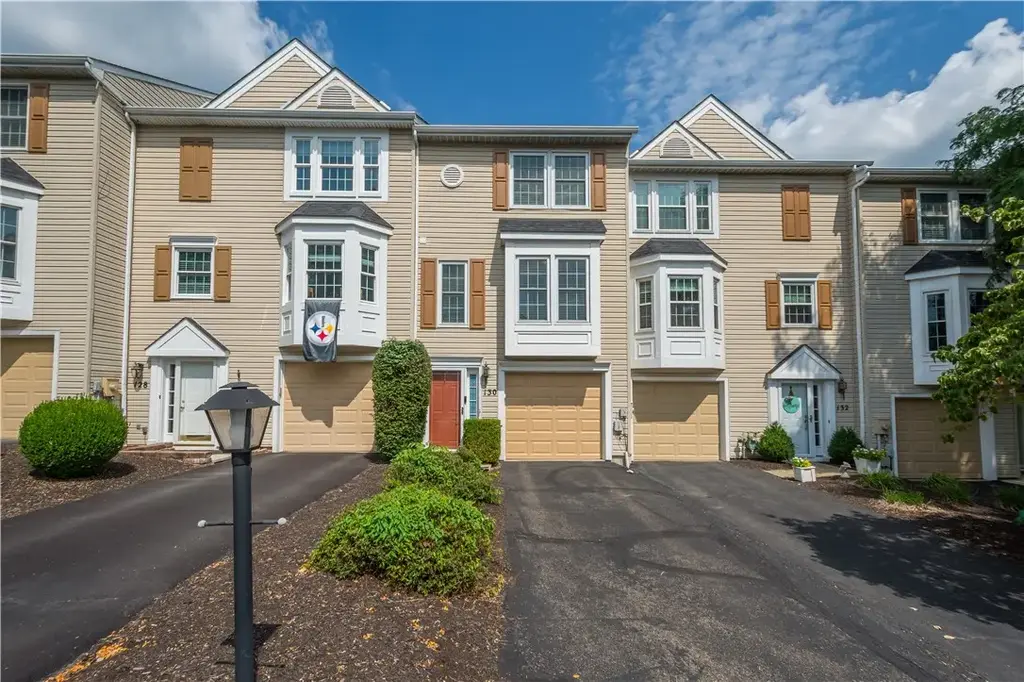 130 Westbrooke Lane , Findlay
