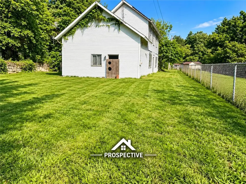 5 Short Street , Franklin