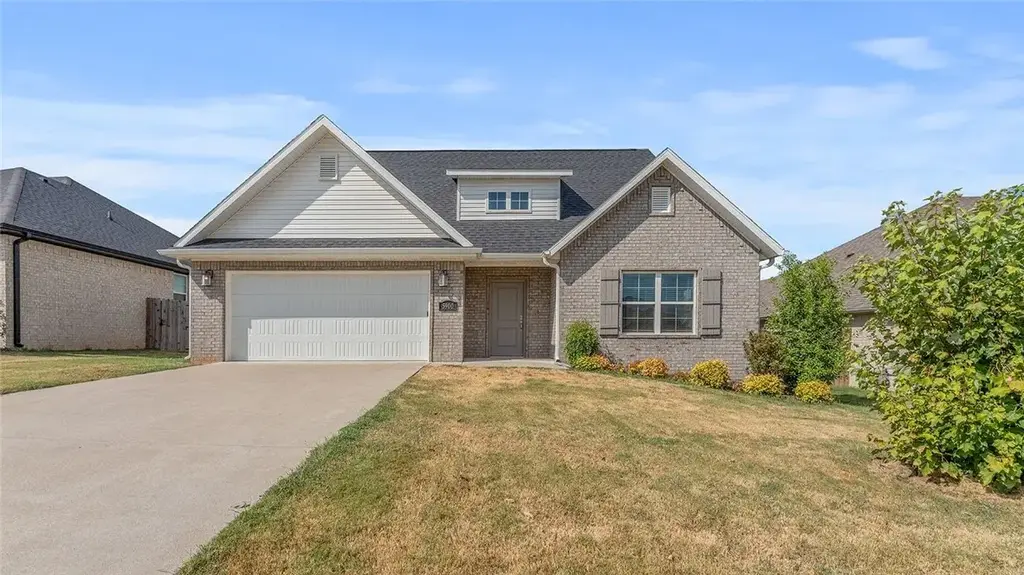 5900 Sw Teppee Avenue, Bentonville