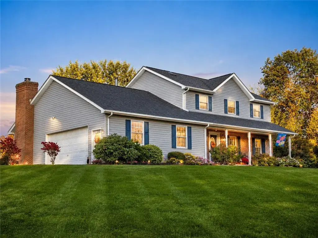 158 Sleepy Hollow Road, Salem