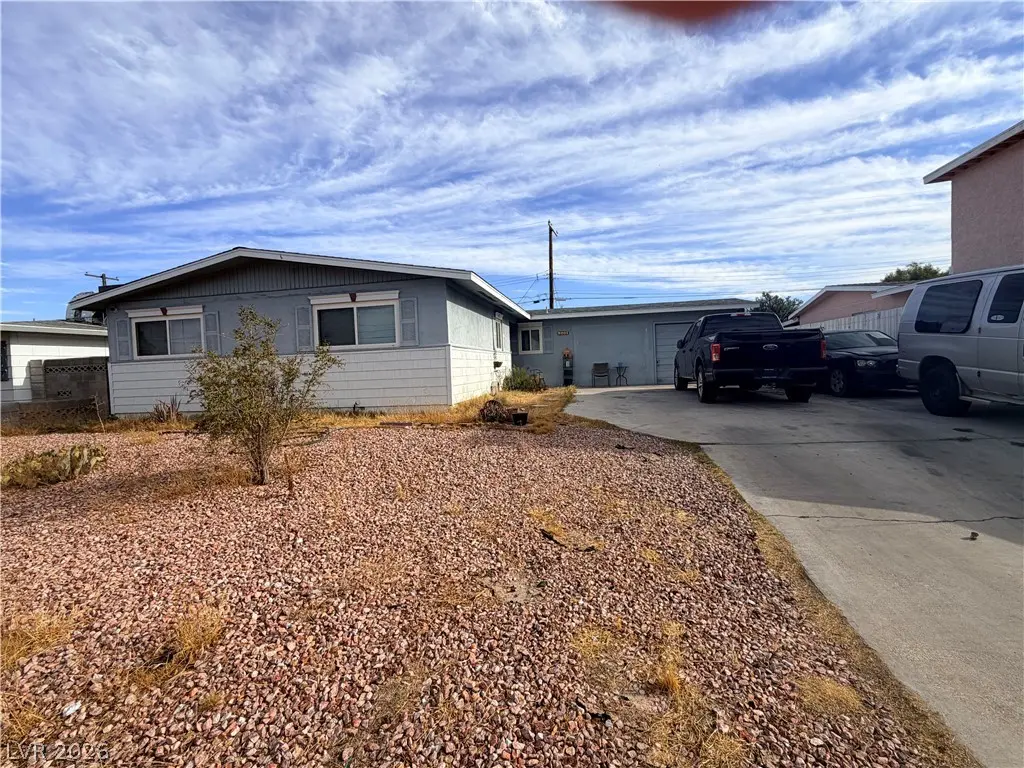 Photo of Listing #2813725