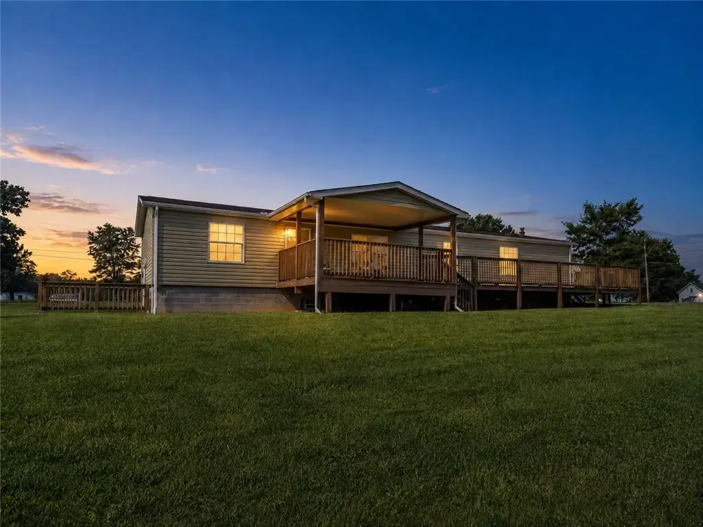 123 Moredock Drive, Jefferson/Mather