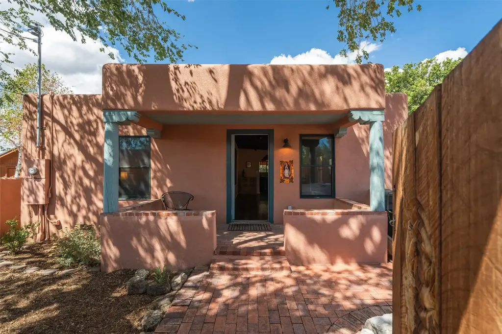 945 Mercer Street, Santa Fe