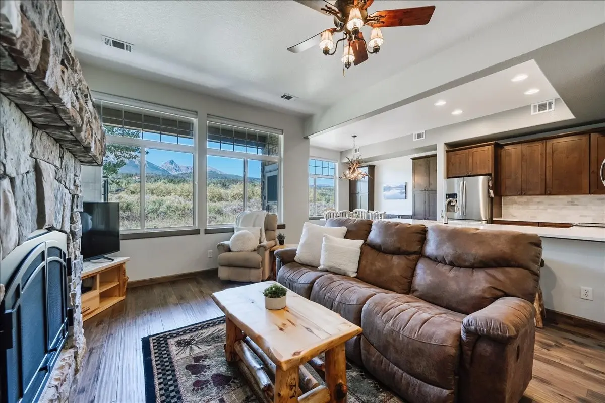 115 Allegra Drive 115, Silverthorne